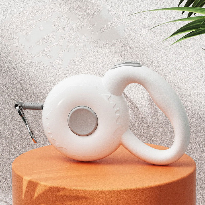Retractable Pet Leash Reflective Rope: A Must-Have for Pet Owners