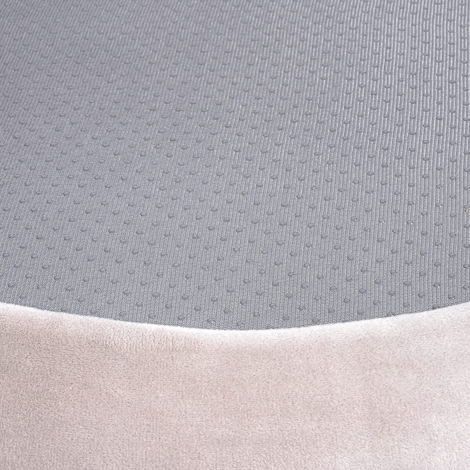 Super Soft Plush Four Seasons Pet Bed: A Cozy Retreat for Your Furry Friend